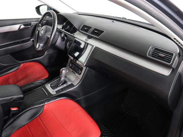 Volkswagen Passat B7 с пробегом 2011 года, цена 759 000 рублей, 266950 км, седан, Автокод Объявления