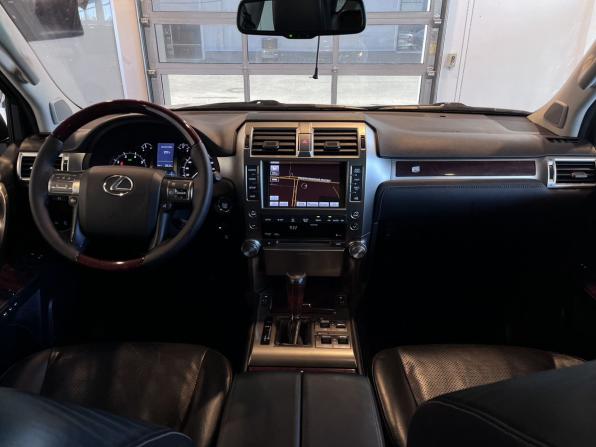 Lexus GX II с пробегом 2011 года, цена 2 880 000 рублей, 236419 км, внедорожник, Автокод Объявления