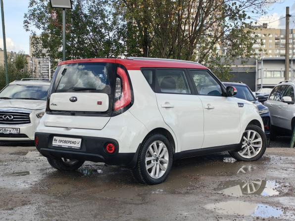 Kia Soul II Рестайлинг с пробегом 2018 года, цена 1 139 000 рублей, 182000 км, хэтчбек, Автокод Объявления