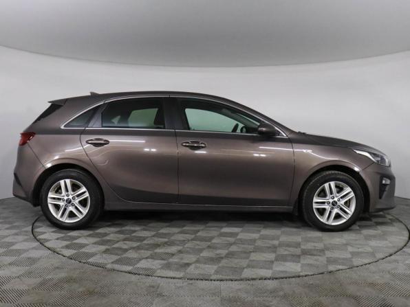 Kia Ceed III с пробегом 2019 года, цена 1 500 000 рублей, 160480 км, хэтчбек, Автокод Объявления