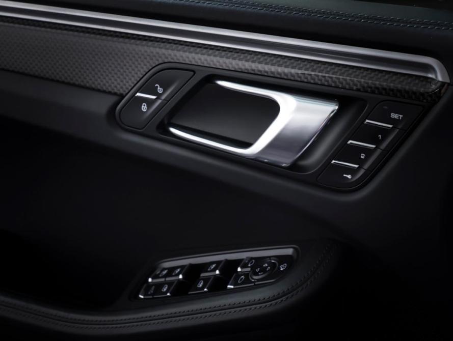 Porsche Macan I Рестайлинг Москва  - изображение 21