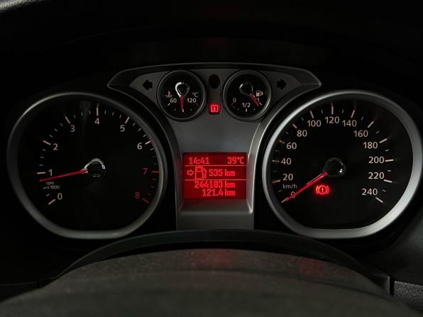 Ford Focus II Рестайлинг с пробегом 2010 года, цена 680 000 рублей, 244178 км, хэтчбек, Автокод Объявления