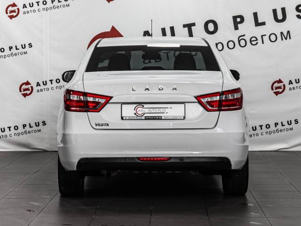 Lada (ВАЗ) Vesta I с пробегом 2021 года, цена 1 149 000 рублей, 71572 км, седан, Автокод Объявления