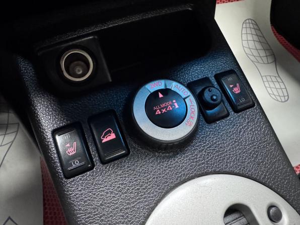 Nissan X-Trail II с пробегом 2008 года, цена 999 000 рублей, 256618 км, внедорожник, Автокод Объявления