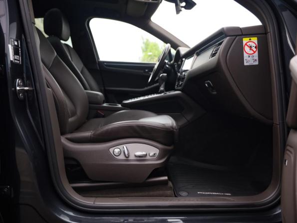 Porsche Macan I Рестайлинг с пробегом 2019 года, цена 4 100 000 рублей, 72323 км, внедорожник, Автокод Объявления