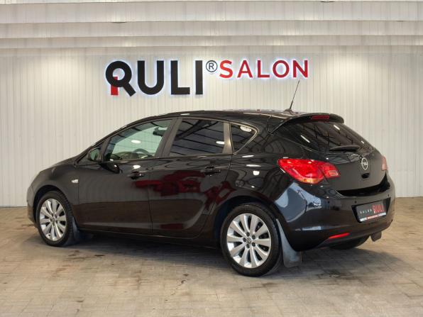 Opel Astra J с пробегом 2012 года, цена 695 000 рублей, 183835 км, хэтчбек, Автокод Объявления