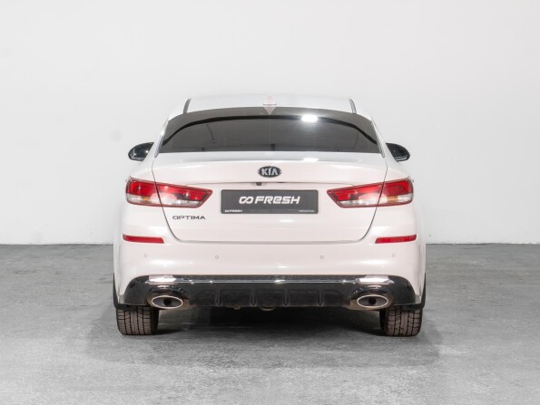 Kia Optima IV Рестайлинг с пробегом 2018 года, цена 2 289 000 рублей, 109652 км, седан, Автокод Объявления