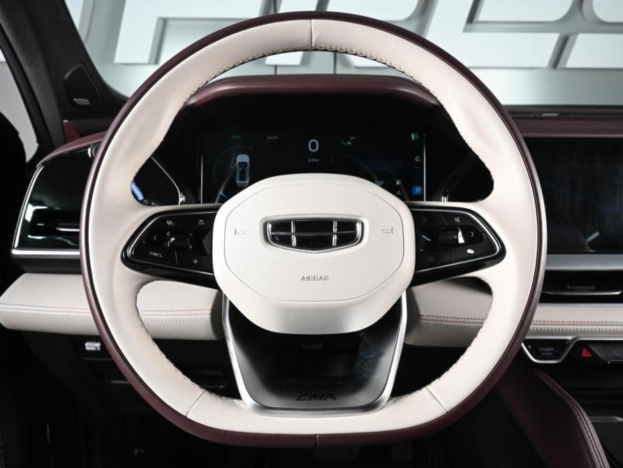 Geely Monjaro I Ростов-на-Дону  - изображение 13