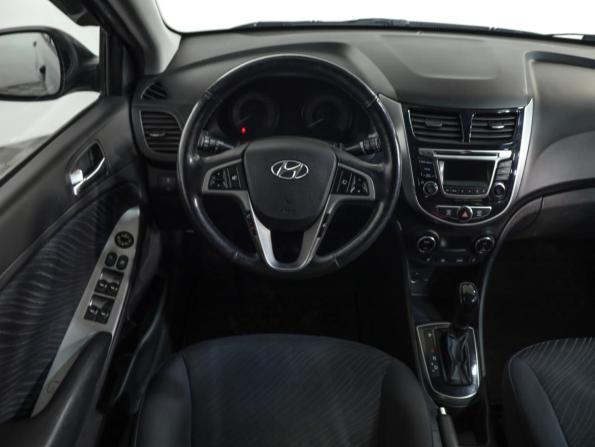 Hyundai Solaris I Рестайлинг с пробегом 2014 года, цена 879 000 рублей, 196743 км, седан, Автокод Объявления