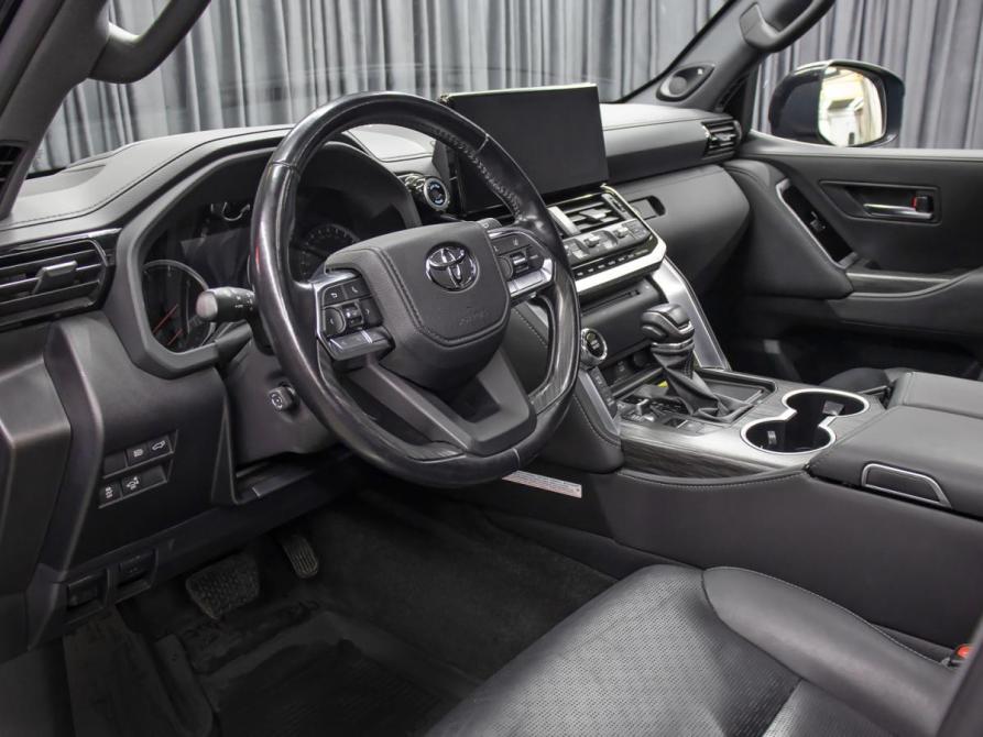 Toyota Land Cruiser 300 Series Москва  - изображение 16