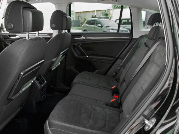 Volkswagen Tiguan II с пробегом 2018 года, цена 2 635 000 рублей, 100288 км, внедорожник, Автокод Объявления