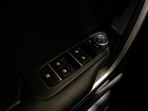 Kia Ceed III Рестайлинг с пробегом 2021 года, цена 1 300 000 рублей, 350381 км, хэтчбек, Автокод Объявления