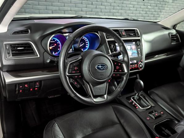 Subaru Legacy VI Рестайлинг с пробегом 2018 года, цена 2 260 000 рублей, 74830 км, седан, Автокод Объявления