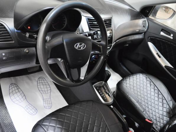 Hyundai Solaris I с пробегом 2014 года, цена 703 000 рублей, 159300 км, седан, Автокод Объявления