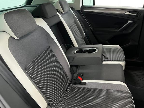 Volkswagen Tiguan II с пробегом 2019 года, цена 3 200 000 рублей, 32224 км, внедорожник, Автокод Объявления