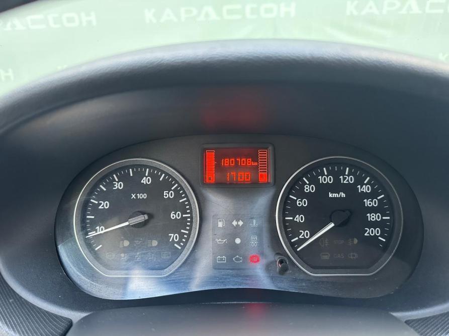 Renault Logan I Рестайлинг Екатеринбург  - изображение 9