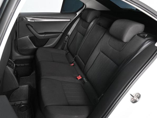 Skoda Octavia III (A7) Рестайлинг с пробегом 2018 года, цена 1 630 000 рублей, 200514 км, лифтбек, Автокод Объявления