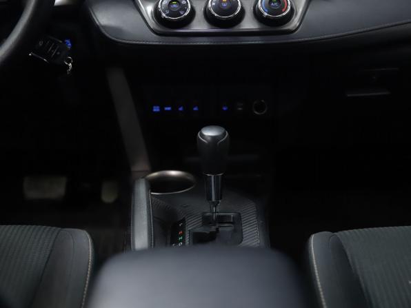 Toyota RAV4 IV (XA40) с пробегом 2013 года, цена 1 530 000 рублей, 302414 км, внедорожник, Автокод Объявления