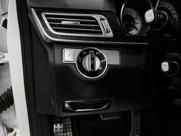 Mercedes-Benz E-Класс IV (W212 S212 C207) Рестайлинг с пробегом 2015 года, цена 2 055 000 рублей, 250214 км, седан, Автокод Объявления