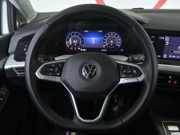 Volkswagen Golf VIII с пробегом 2021 года, цена 2 625 000 рублей, 33428 км, хэтчбек, Автокод Объявления