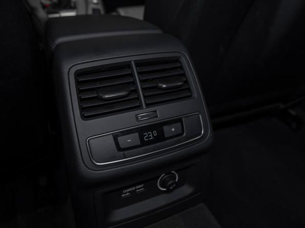 Audi A4 V (B9) с пробегом 2019 года, цена 2 470 000 рублей, 123679 км, седан, Автокод Объявления