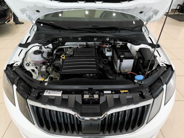 Skoda Octavia III (A7) Рестайлинг с пробегом 2019 года, цена 1 750 000 рублей, 74445 км, лифтбек, Автокод Объявления