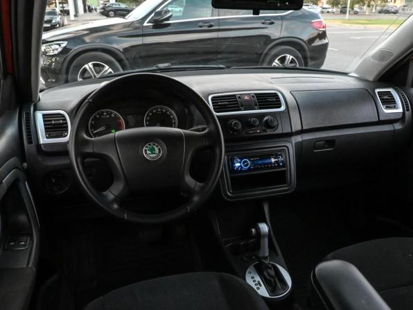 Skoda Fabia II с пробегом 2009 года, цена 499 000 рублей, 246218 км, хэтчбек, Автокод Объявления