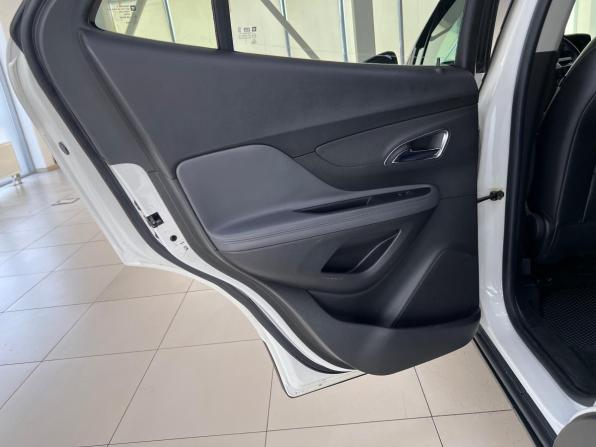 Opel Mokka I с пробегом 2014 года, цена 1 160 000 рублей, 108914 км, внедорожник, Автокод Объявления