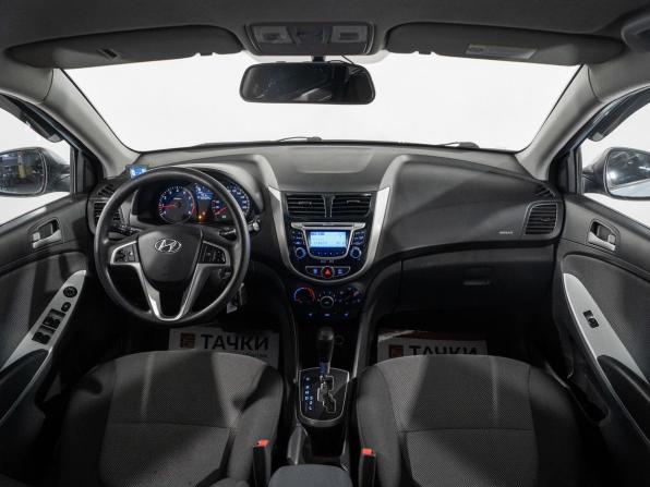 Hyundai Solaris I с пробегом 2012 года, цена 750 000 рублей, 165504 км, седан, Автокод Объявления