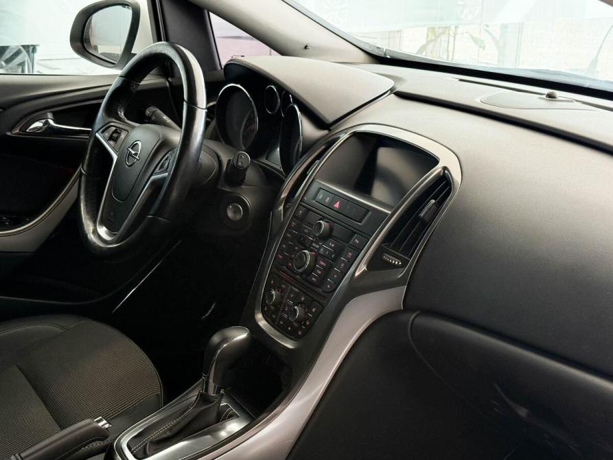 Opel Astra J Тверь  - изображение 8