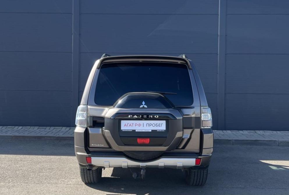 Mitsubishi Pajero IV Рестайлинг 2 Красноярск  - изображение 9