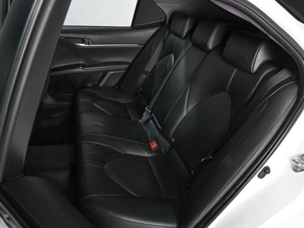 Toyota Camry VIII (XV70) с пробегом 2019 года, цена 1 840 000 рублей, 142678 км, седан, Автокод Объявления