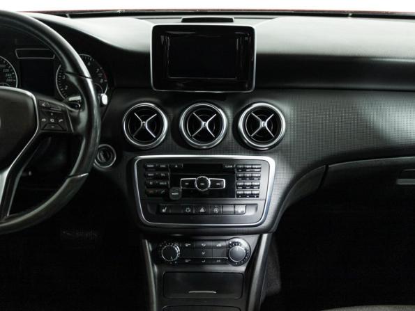 Mercedes-Benz A-Класс III (W176) с пробегом 2015 года, цена 1 349 585 рублей, 160437 км, хэтчбек, Автокод Объявления