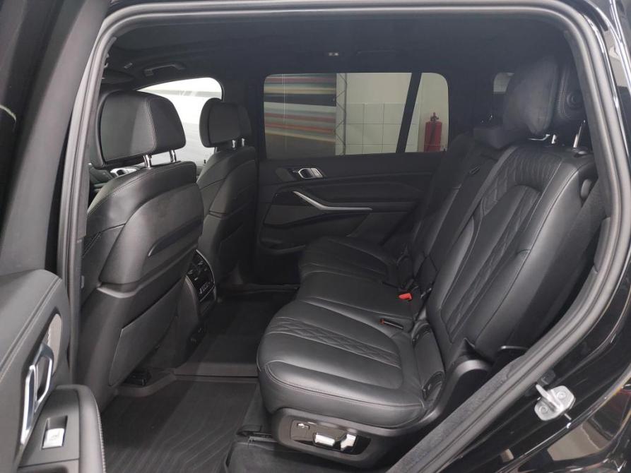 BMW X7 I (G07) Барнаул  - изображение 27