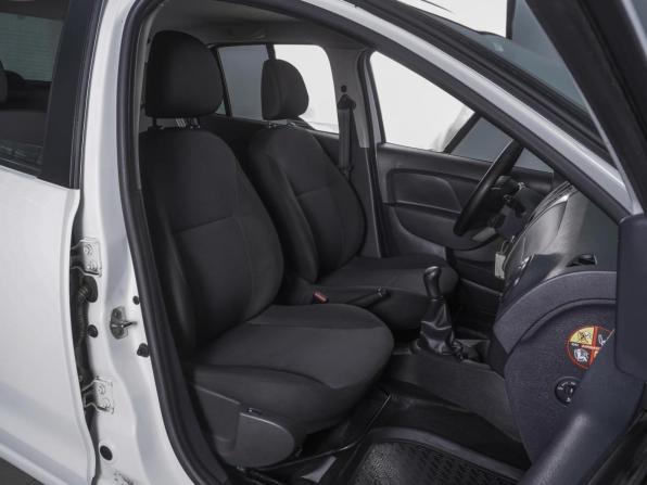 Renault Logan II Рестайлинг с пробегом 2019 года, цена 890 000 рублей, 117006 км, седан, Автокод Объявления
