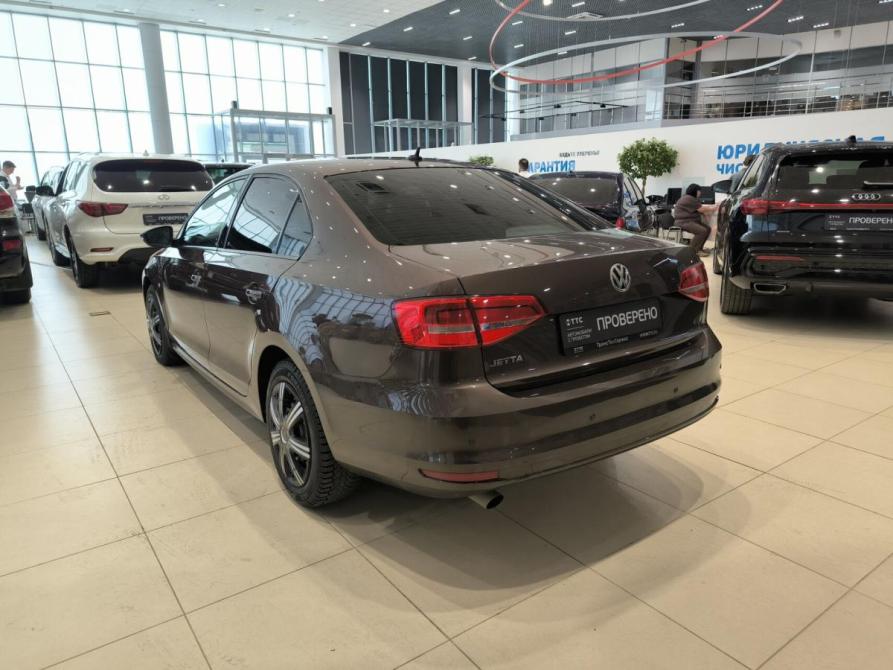 Volkswagen Jetta VI Рестайлинг Казань  - изображение 8