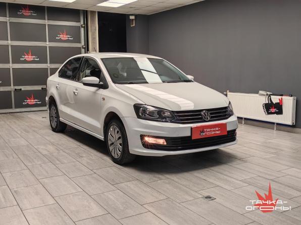 Volkswagen Polo V Рестайлинг с пробегом 2018 года, цена 978 000 рублей, 125000 км, седан, Автокод Объявления