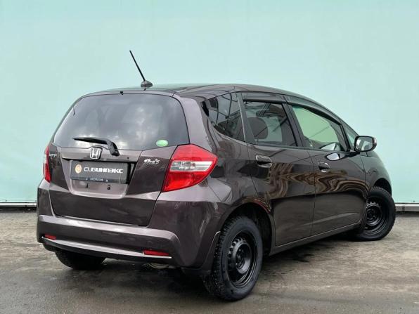 Honda Fit II с пробегом 2012 года, цена 749 000 рублей, 130800 км, хэтчбек, Автокод Объявления