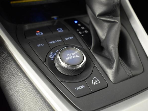 Toyota RAV4 V (XA50) с пробегом 2022 года, цена 2 935 200 рублей, 95277 км, внедорожник, Автокод Объявления