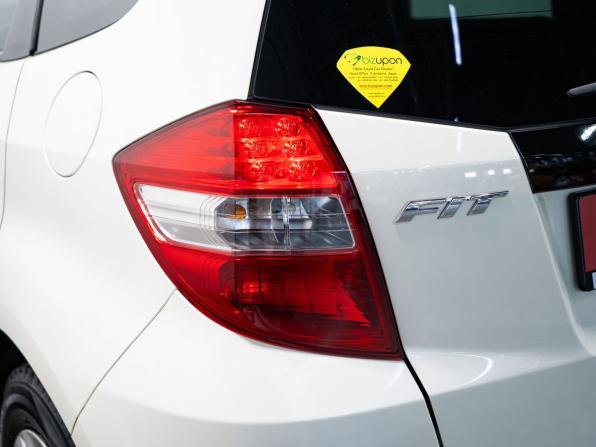 Honda Fit II с пробегом 2011 года, цена 965 000 рублей, 87300 км, хэтчбек, Автокод Объявления