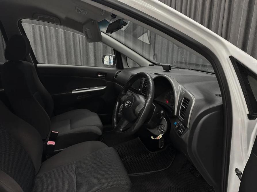 Toyota Wish I Красноярск  - изображение 7