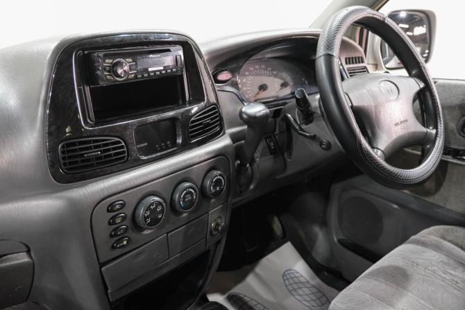 Toyota Noah IV (R90) с пробегом 1999 года, цена 759 000 рублей, 469000 км, минивэн, Автокод Объявления
