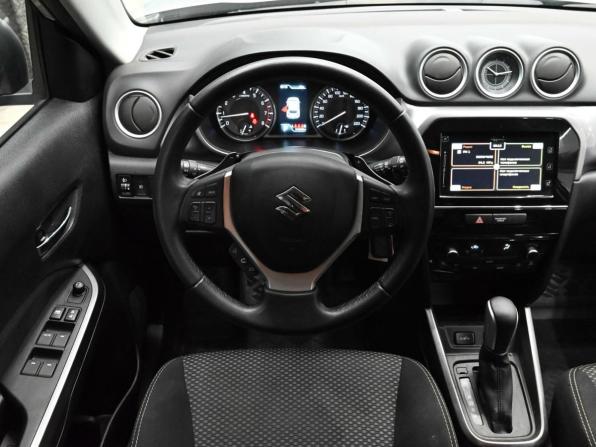 Suzuki Vitara II Рестайлинг с пробегом 2019 года, цена 1 970 000 рублей, 91964 км, внедорожник, Автокод Объявления