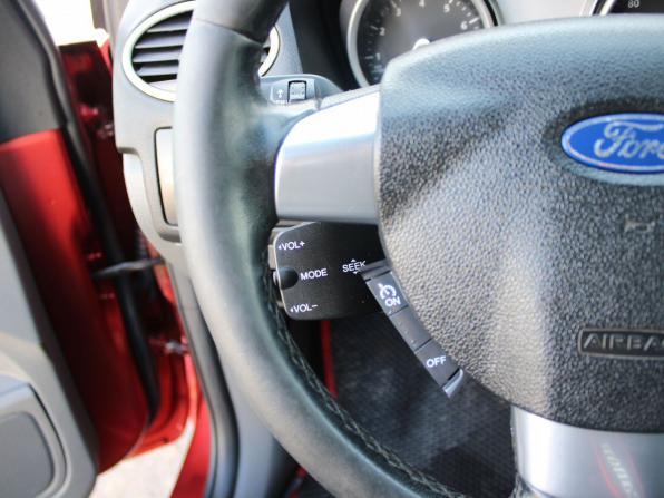 Ford Focus II Рестайлинг с пробегом 2010 года, цена 319 000 рублей, 355290 км, хэтчбек, Автокод Объявления