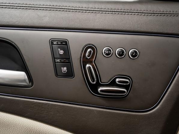 Kia Quoris I с пробегом 2013 года, цена 1 590 000 рублей, 107555 км, седан, Автокод Объявления