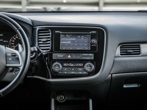 Mitsubishi Outlander III Рестайлинг с пробегом 2014 года, цена 1 698 000 рублей, 45647 км, внедорожник, Автокод Объявления