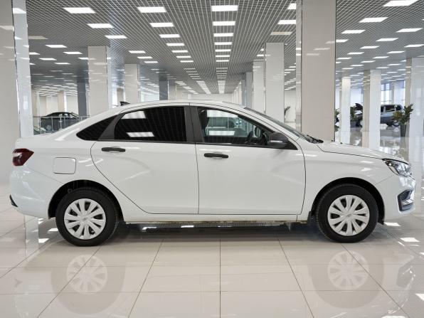 Lada (ВАЗ) Vesta I Рестайлинг (NG) с пробегом 2023 года, цена 1 235 000 рублей, 28808 км, седан, Автокод Объявления