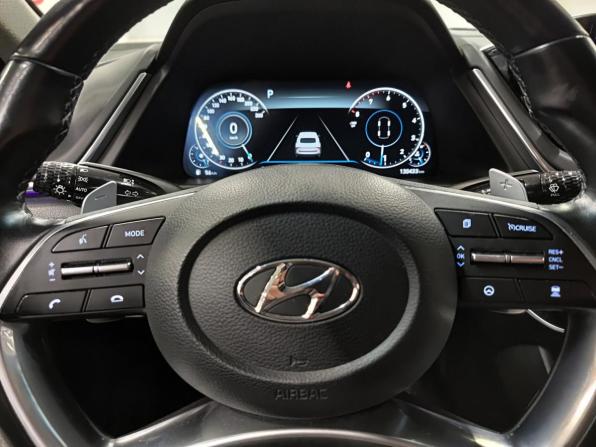 Hyundai Sonata VIII (DN8) с пробегом 2020 года, цена 2 399 000 рублей, 130431 км, седан, Автокод Объявления