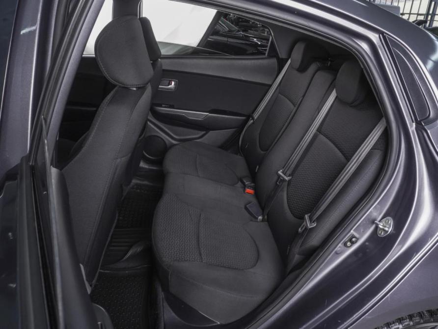Kia Rio III Ростов-на-Дону  - изображение 9