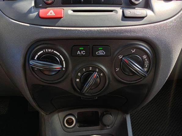 Kia Rio II Рестайлинг с пробегом 2011 года, цена 439 000 рублей, 234318 км, седан, Автокод Объявления